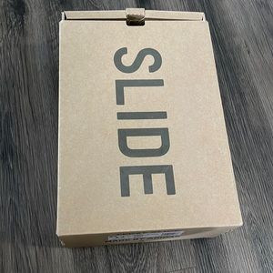 Like new Yeezy slides